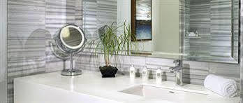 Hyatt Centric The Pike Long 4*